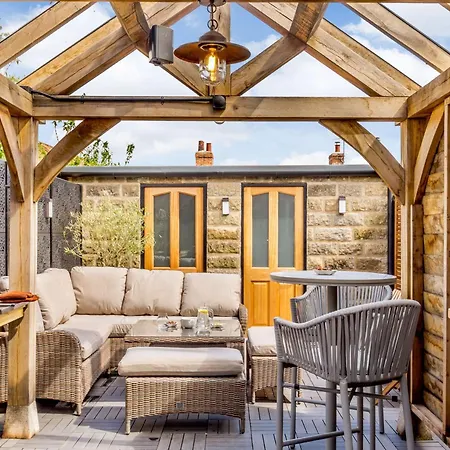 2 Bed In 81551 度假居 *